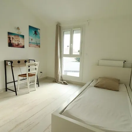 Le Petit Paradis Des Mers * Lattes